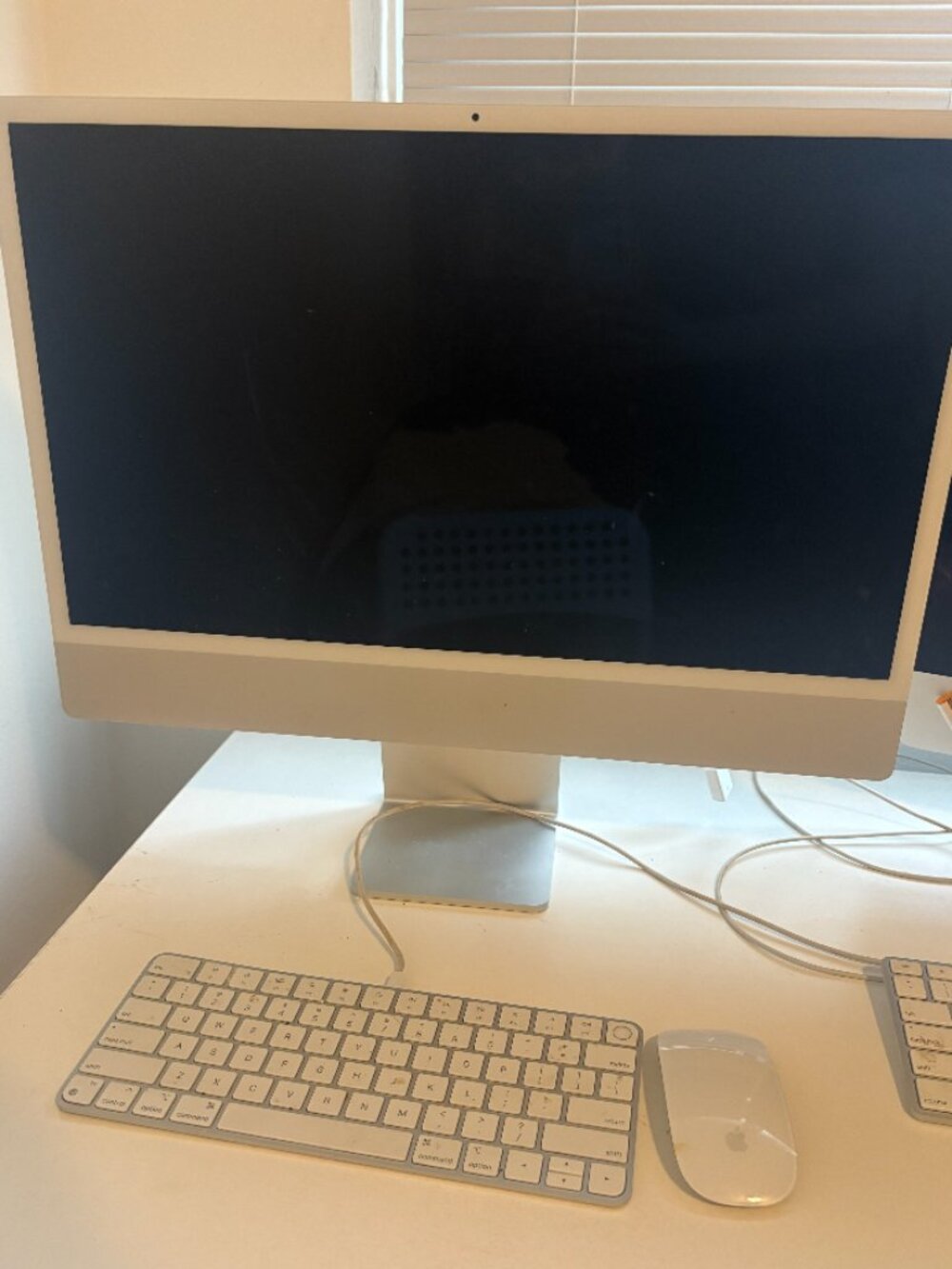 imac m1 chip 8gb ram 256gb ssd, 24", white (excellent condition)